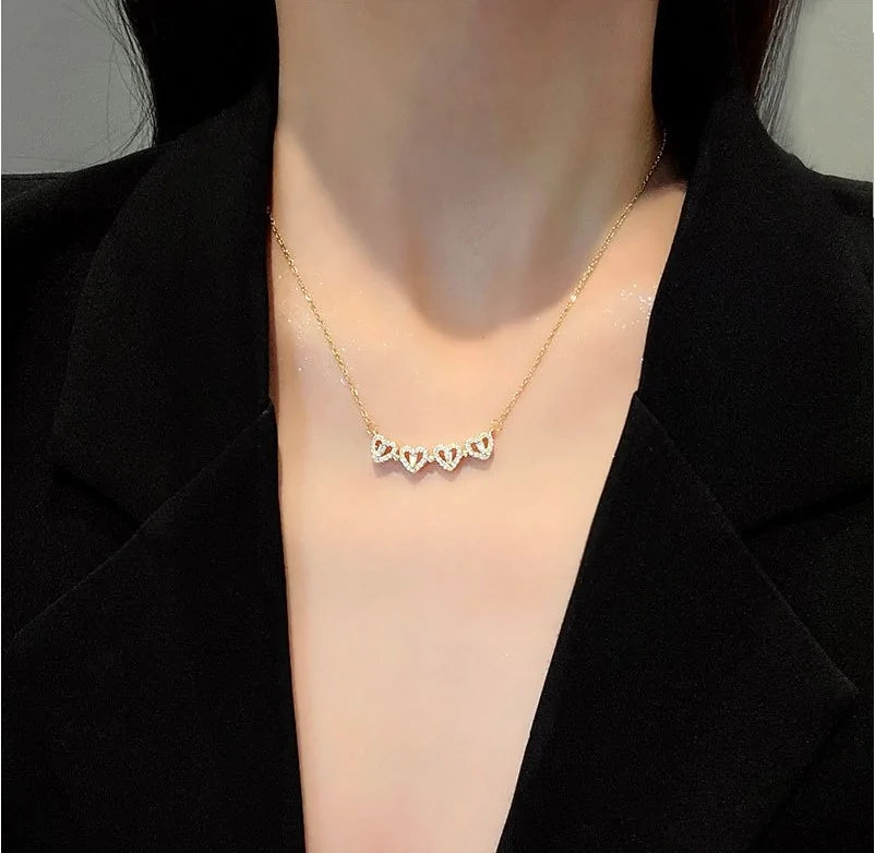 Clover Hearts - Klavertje vier hartjes ketting